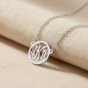 Names4ever Extra-Small Monogram Hanger + Ketting ZMH016 liggend