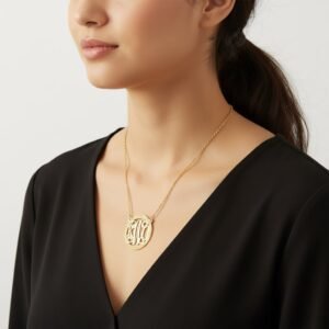 Names4ever Medium Monogram Hanger met Namen + Ketting GMH022 model