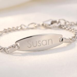 Ovaal Babyarmband figaro van zilver – Names4ever zon