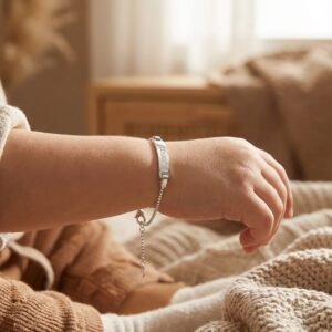 Baby armband van zilver – Names4ever model