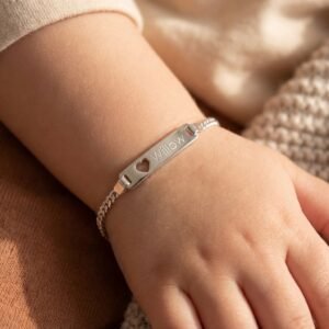 Baby armband met gravure van zilver - Names4ever