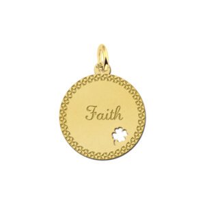 Schitterend gouden hangertje met je naam en een prachtig klavertje vier erin. - Names4ever