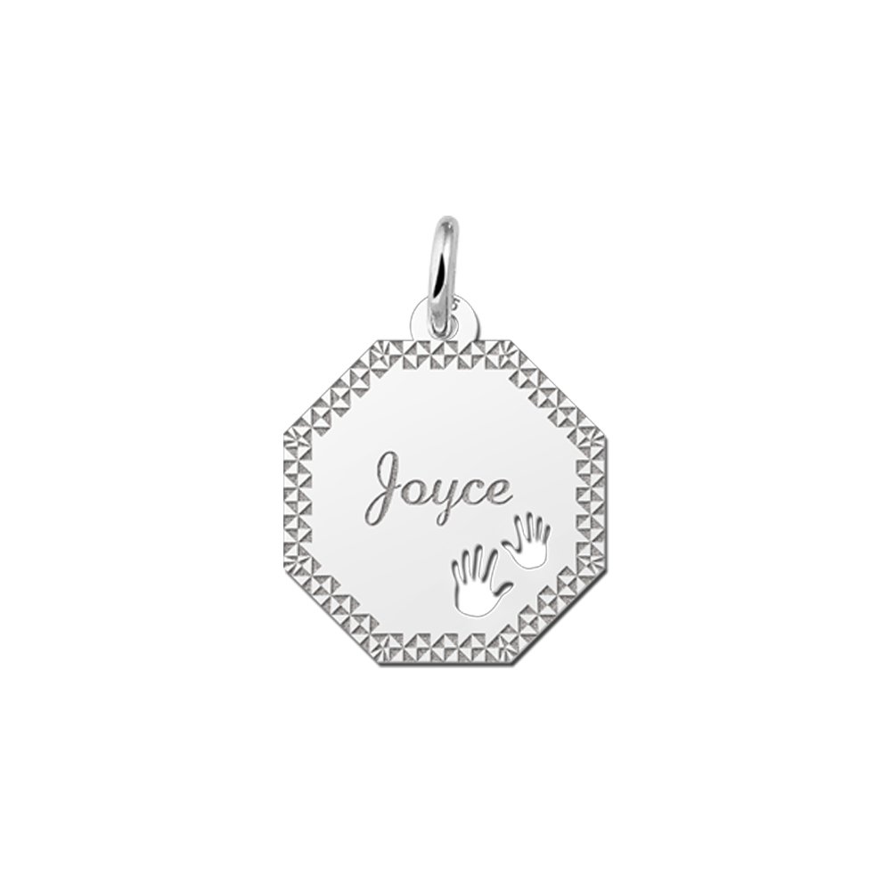 Zilveren graveerplaat met twee handjes - Names4ever