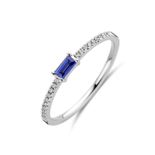 Blauwe saffier ring