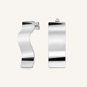 Rosefield Wave Charm oorbel – zilverkleurig – productfoto 1