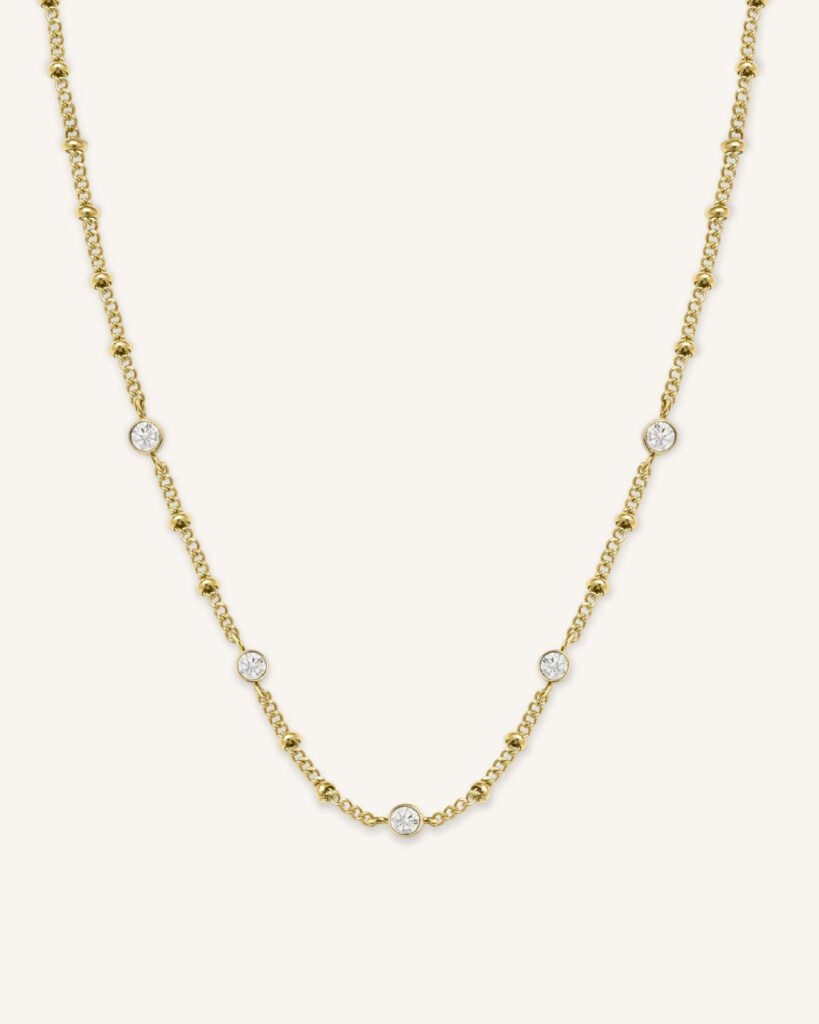 Rosefield Multi Crystal ketting – goudkleurig – productfoto 1