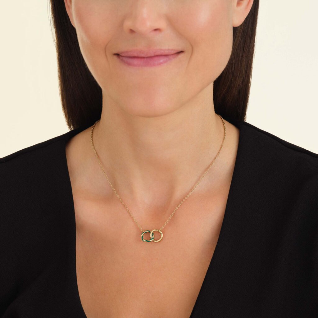 Rosefield Emerald Duo ketting – goudkleurig – productfoto 2