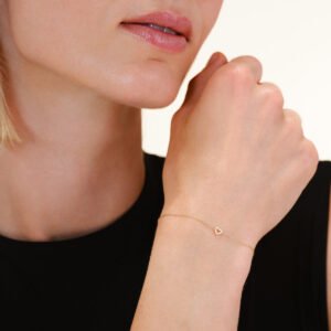 Rosefield Heart armband – 14 karaat goud met labdiamanten – productfoto 2