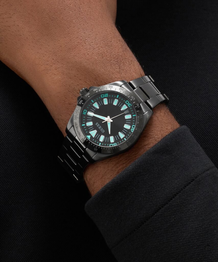 GUESS Neo herenhorloge zwart 42 mm – GW1064G3 – productfoto 7
