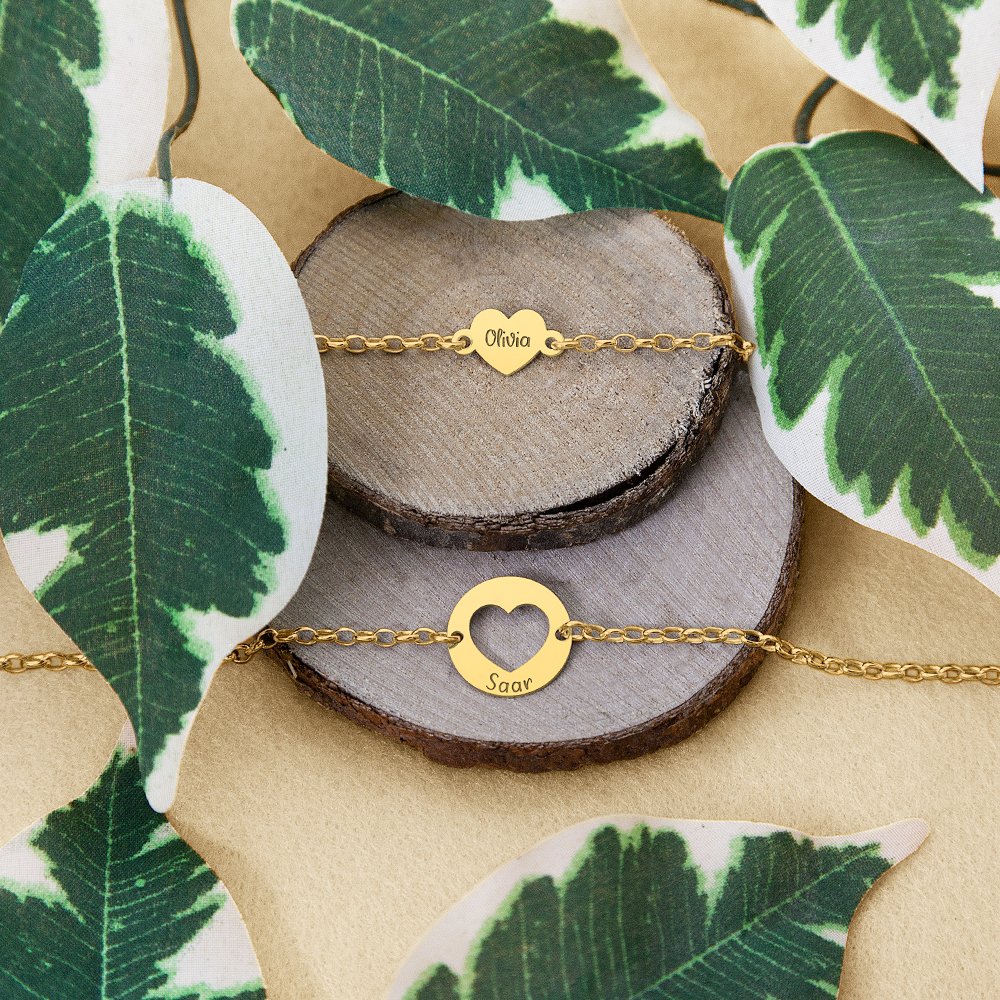 Gouden armbandenset met hartjes en namen GNA160 detail 1