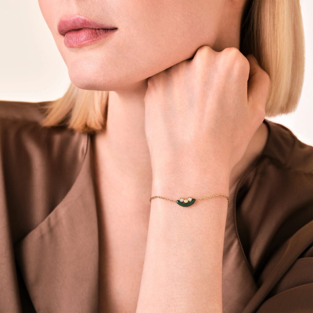 Rosefield Enamel armband – goudkleurig / groen – productfoto 2