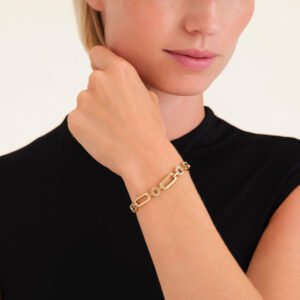 Rosefield Studs armband – goudkleurig – productfoto 2