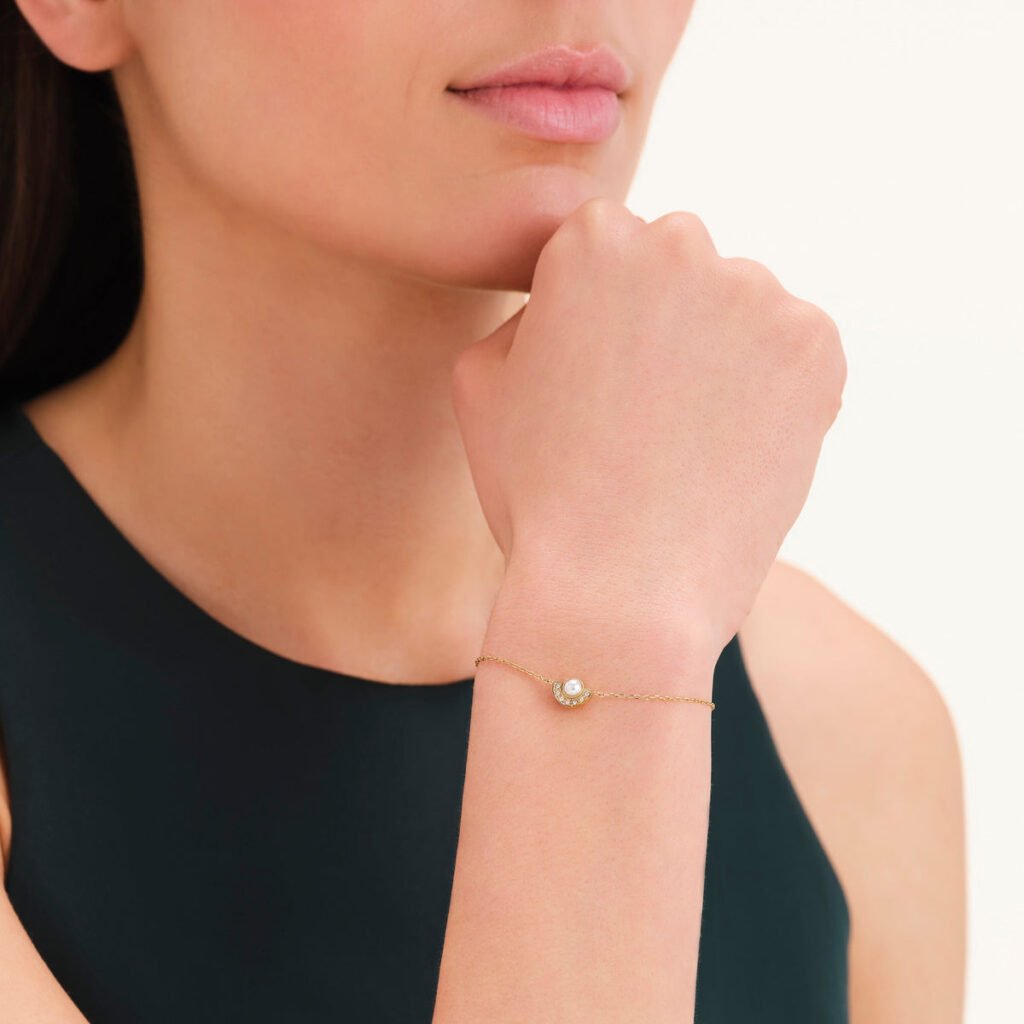 Rosefield Pearl Halo armband – goudkleurig – productfoto 2