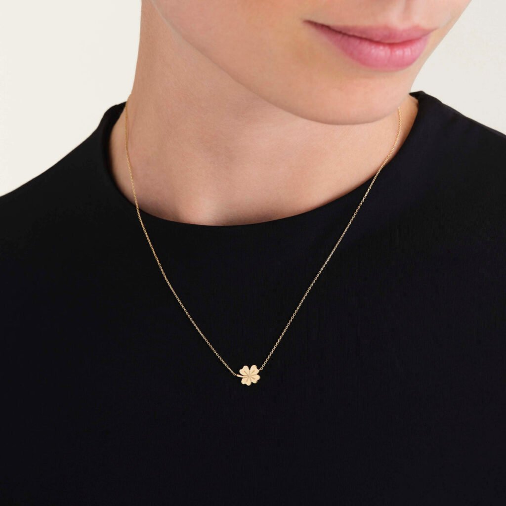Rosefield Clover ketting – 14 karaat goud – productfoto 2