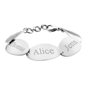 Stalen armband met 5 ovalen plaatjes met namen SNA011