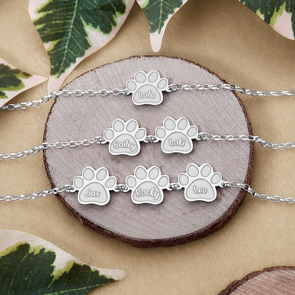 Zilveren Armband met Pootjes en Namen | Names4ever - voorbeeld personalisatie