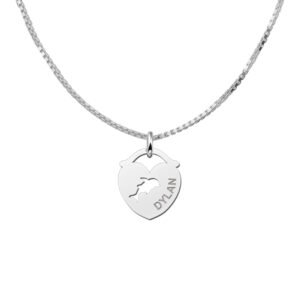 Zilveren Hart Naamhanger met Dolfijn | Names4ever - draagvoorbeeld met optionele ketting