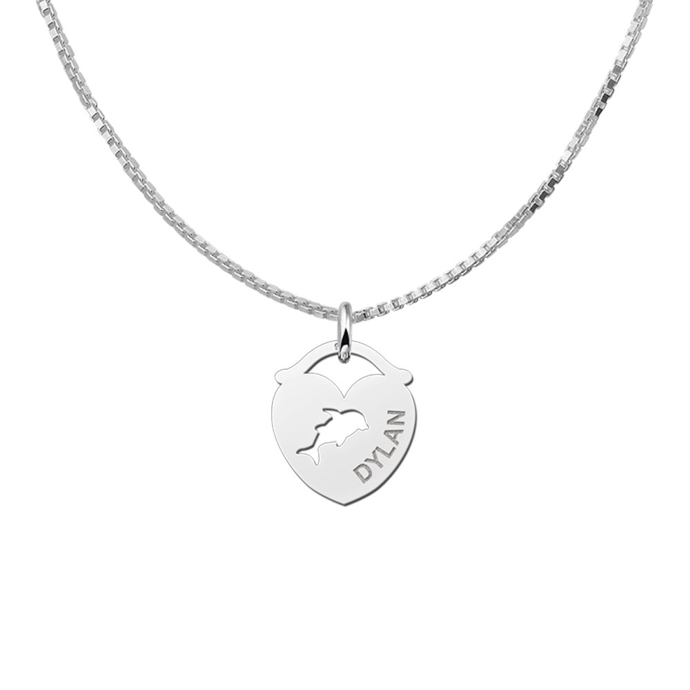 Zilveren Hart Naamhanger met Dolfijn | Names4ever - draagvoorbeeld met optionele ketting