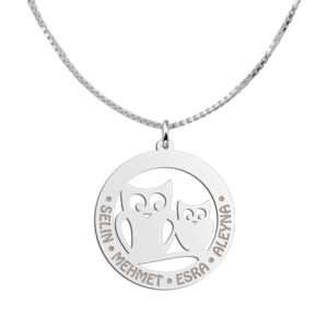 Zilveren Ronde Hanger met Uilen en Namen | Names4ever - draagvoorbeeld met optionele ketting