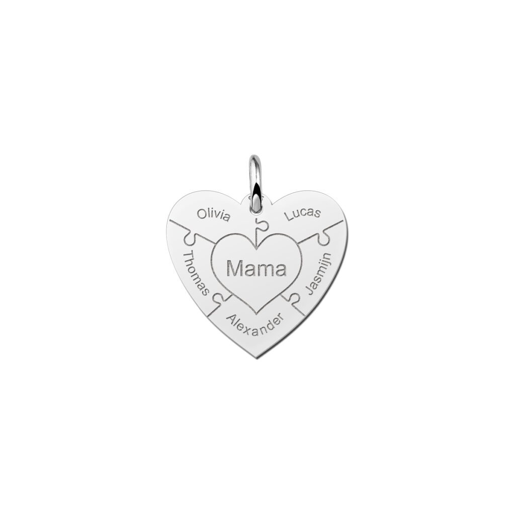 Zilveren hart hanger met puzzelstukjes en namen | Names4ever - productvoorbeeld; afgebeelde ketting optioneel