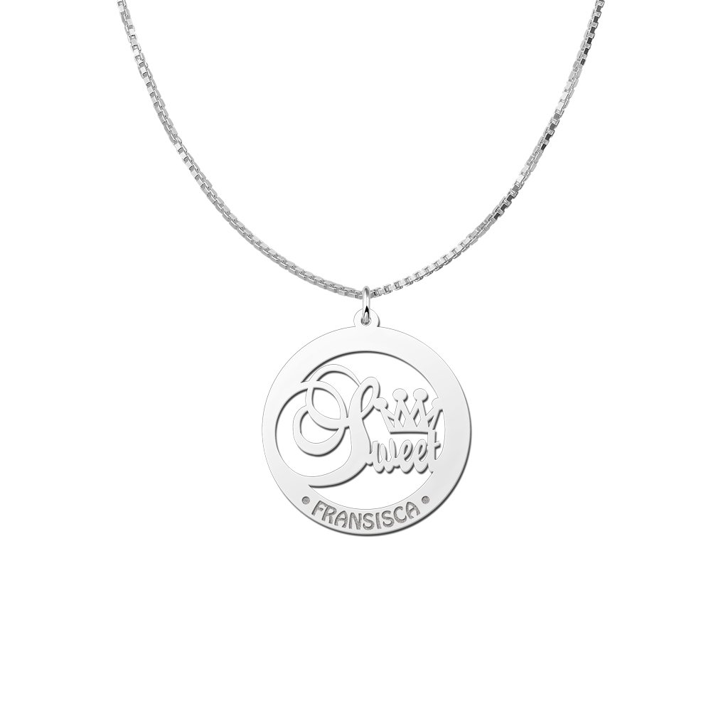 Zilveren naamhanger Sweet | Names4ever - voorbeeld met optionele ketting