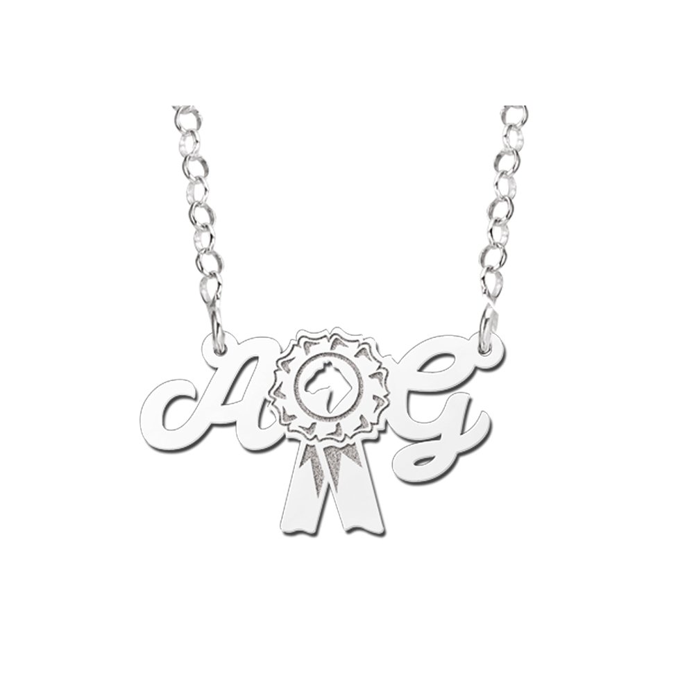 Zilveren Naamketting met Paardenrozet en Twee Initialen | Names4ever - voorbeeldfoto