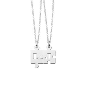 Zilveren vriendschapshangers puzzelstukjes | Names4ever - productvoorbeeld; afgebeelde ketting optioneel
